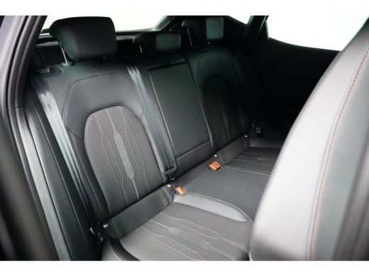 CUPRA Formentor 1.4 e-Hybrid VZ 245PK Performance TREKHAAK | APP. CONNECT | CAMERA | CRUISE CONTROL | LED ActivLease financial lease