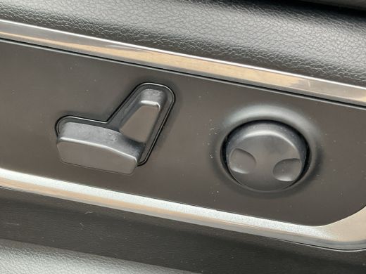 Dodge Ram 1500 1500 5.7 V8 4x4 Crew Cab Laramie LPG Trekhaak Leer Stoelverw+Ventilatie Alpine VOL! ActivLease financial lease