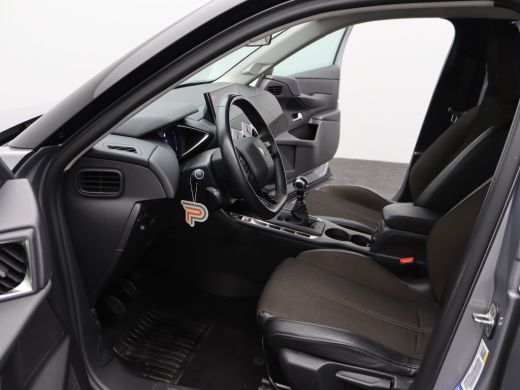 DS DS 3 Crossback 1.2 PureTech Business | Achterbank in delen neerklapbaar | Achteruitrijcamera | Afwijke... ActivLease financial lease