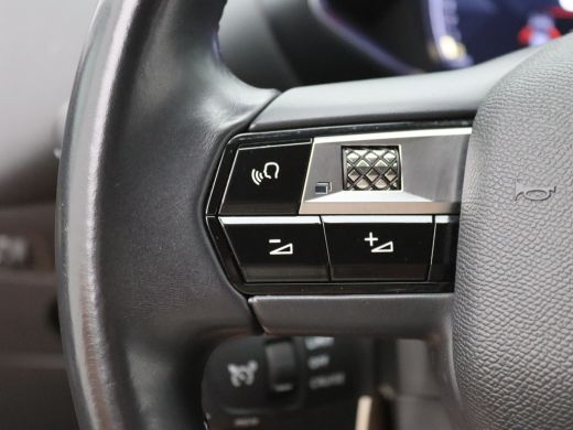 DS DS 3 Crossback 1.2 PureTech Business | Achterbank in delen neerklapbaar | Achteruitrijcamera | Afwijke... ActivLease financial lease