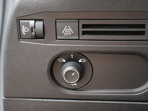 DS DS 3 Crossback 1.2 PureTech Business | Achterbank in delen neerklapbaar | Achteruitrijcamera | Afwijke... ActivLease financial lease