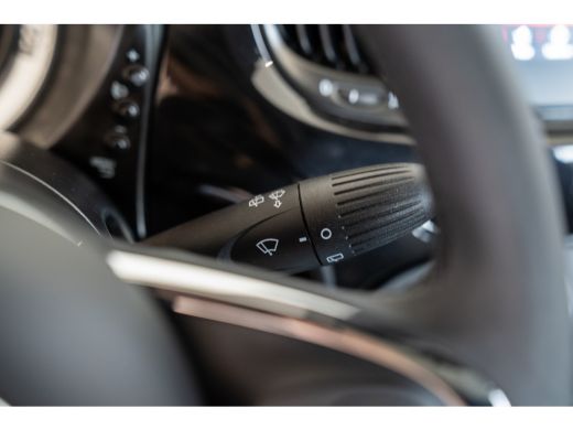 Fiat 500 1.0 Hybrid Dolcevita | Panoramadak | Aplpe Carplay & Android Auto | Lichtmetalen velgen | Airco |... ActivLease financial lease