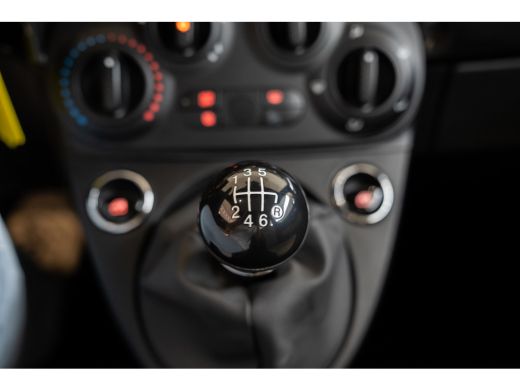 Fiat 500 1.0 Hybrid Dolcevita | Panoramadak | Aplpe Carplay & Android Auto | Lichtmetalen velgen | Airco |... ActivLease financial lease