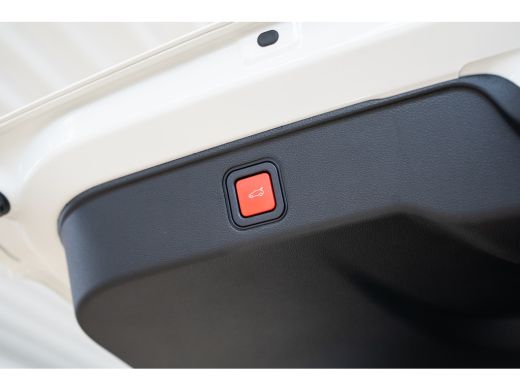 Fiat 600 1.2 Hybrid La Prima | Achteruitrijcamera | Apple Carplay/Android Auto|telefoonintegratie premium ... ActivLease financial lease