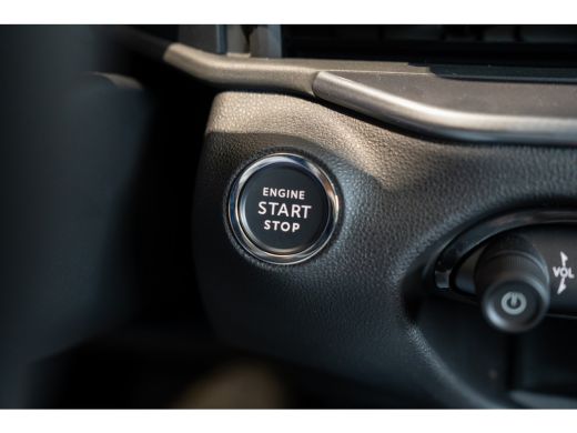 Fiat 600 1.2 Hybrid La Prima | Achteruitrijcamera | Apple Carplay/Android Auto|telefoonintegratie premium ... ActivLease financial lease