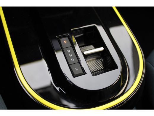 Fiat Grande Panda 1.2 Hybrid La Prima / Navigatie / Camera / Parkeersensoren / Carplay / Draadloos Telefoonlader / ... ActivLease financial lease