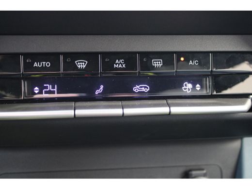 Fiat Grande Panda 1.2 Hybrid La Prima / Navigatie / Camera / Parkeersensoren / Carplay / Draadloos Telefoonlader / ... ActivLease financial lease