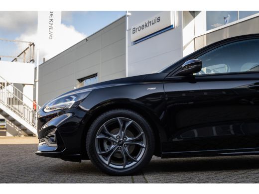 Ford Focus 1.0 EcoBoost Hybrid ST Line X Business | Achteruitrijcamera | Apple Carplay/Android Auto|telefoon... ActivLease financial lease