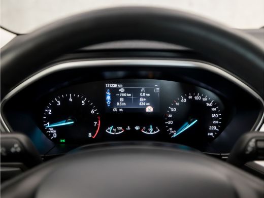 Ford Focus 1.0 EcoBoost Sport (APPLE CARPLAY, GROOT NAVI, LANE ASSIST, GETINT GLAS, SPORTSTOELEN, CRUISE, PA... ActivLease financial lease