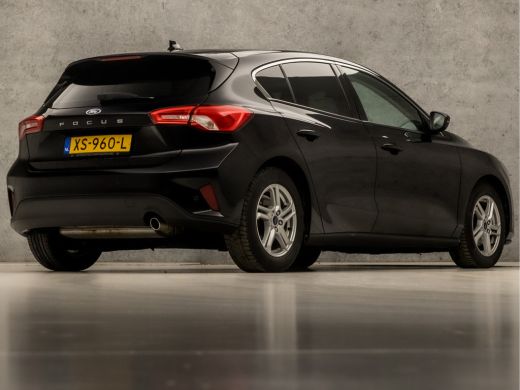 Ford Focus 1.0 EcoBoost Sport (APPLE CARPLAY, GROOT NAVI, LANE ASSIST, GETINT GLAS, SPORTSTOELEN, CRUISE, PA... ActivLease financial lease