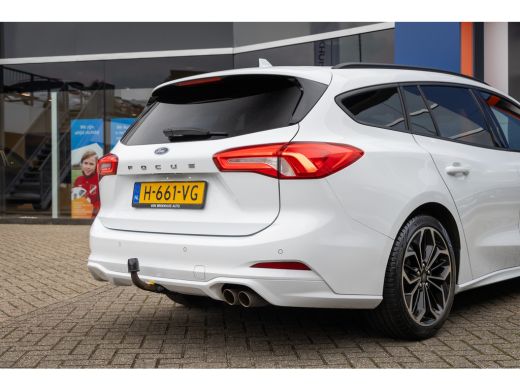 Ford Focus 1.0 EcoBoost ST Line Business | Trekhaak! | Stoel/stuur verwarming | Apple Carplay/Android Auto |... ActivLease financial lease