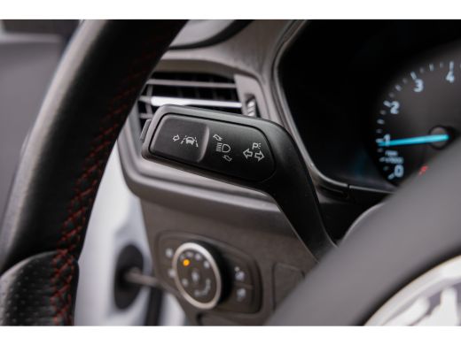 Ford Focus 1.0 EcoBoost ST Line Business | Trekhaak! | Stoel/stuur verwarming | Apple Carplay/Android Auto |... ActivLease financial lease