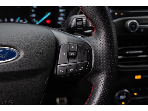 Ford Focus 1.0 EcoBoost ST Line Business | Trekhaak! | Stoel/stuur verwarming | Apple Carplay/Android Auto |... ActivLease financial lease