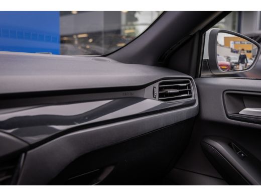 Ford Focus 1.0 EcoBoost ST Line Business | Trekhaak! | Stoel/stuur verwarming | Apple Carplay/Android Auto |... ActivLease financial lease