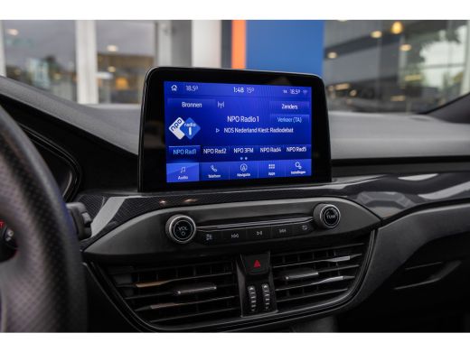 Ford Focus 1.0 EcoBoost ST Line Business | Trekhaak! | Stoel/stuur verwarming | Apple Carplay/Android Auto |... ActivLease financial lease