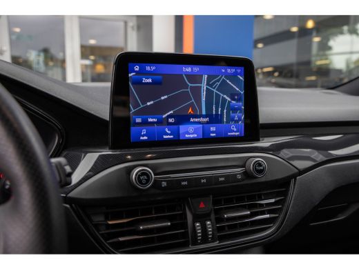 Ford Focus 1.0 EcoBoost ST Line Business | Trekhaak! | Stoel/stuur verwarming | Apple Carplay/Android Auto |... ActivLease financial lease