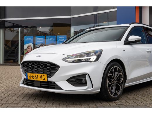 Ford Focus 1.0 EcoBoost ST Line Business | Trekhaak! | Stoel/stuur verwarming | Apple Carplay/Android Auto |... ActivLease financial lease