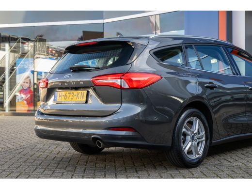 Ford Focus 1.0 EcoBoost Trend Edition Business | Camera | Stoel/stuur verwarming | Apple Carplay/Android Aut... ActivLease financial lease
