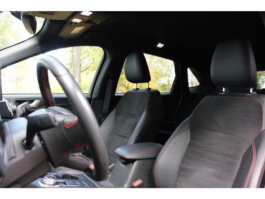 Ford Kuga 2.5 PHEV ST-Line X | TREKHAAK | LEDER | DEALER OH! | HEAD-UP | WINTERPACK | ELEKTR. STOEL | DODE ... ActivLease financial lease