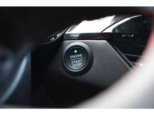 Ford Kuga 2.5 PHEV ST-Line X | TREKHAAK | LEDER | DEALER OH! | HEAD-UP | WINTERPACK | ELEKTR. STOEL | DODE ... ActivLease financial lease