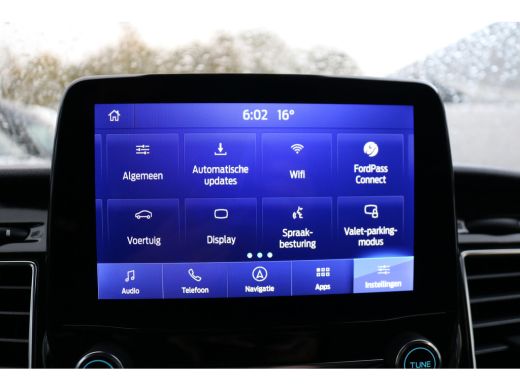 Ford Transit Custom 2.0 TDci 130pk L2 H1 Limited ActivLease financial lease