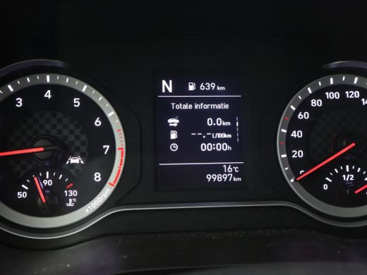 Hyundai i10 1.0 AUTOMAAT COMFORT 5-ZITS + APPLE CARPLAY | DAB+ | CRUISE CONTROL | TWO-TONE WIT/ZWART ActivLease financial lease