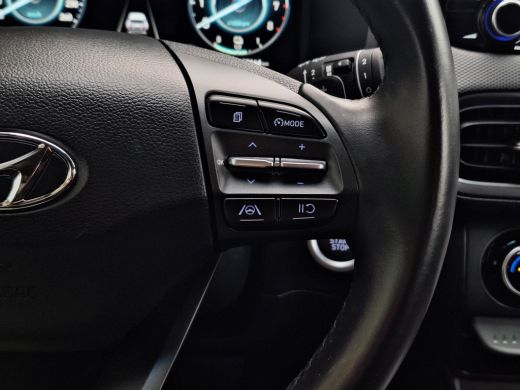 Hyundai Kona 1.6 GDI HEV Fashion | Apple Carplay/Android Auto | Achteruitrijcamera | Lichtmetalen velgen | Cli... ActivLease financial lease
