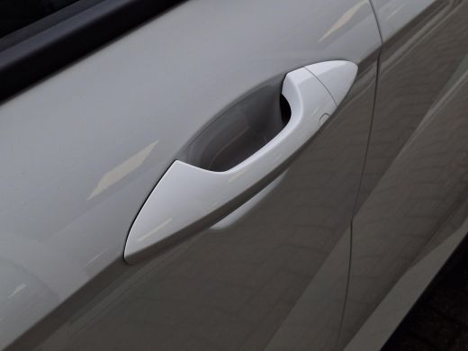 Hyundai Kona 1.6 GDI HEV N Line Sky | Apple Carplay/Android Auto | Elektrische verstelbare stoelen met geheuge... ActivLease financial lease