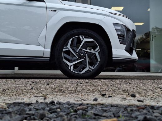 Hyundai Kona 1.6 GDI HEV N Line Sky | Apple Carplay/Android Auto | Elektrische verstelbare stoelen met geheuge... ActivLease financial lease