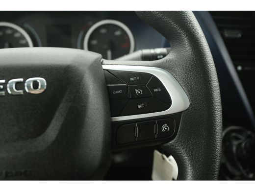 Iveco Daily 35S12V 2.3 410 L4H2 | Automaat | 3500kg Trekgew. | Trekhaak | Airco | Cruise | 3-Zits ActivLease financial lease