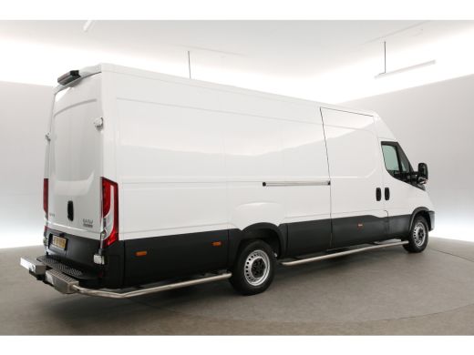 Iveco Daily 35S12V 2.3 410 L4H2 | Automaat | 3500kg Trekgew. | Trekhaak | Airco | Cruise | 3-Zits ActivLease financial lease