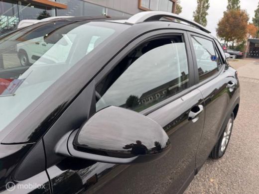 Kia Stonic 1.0 T 120PK MHEV DynamicLine Automaat , Hoge instap , Velgen , Navigatie & Apple carplay & Androi... ActivLease financial lease