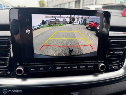 Kia Stonic 1.0 T 120PK MHEV DynamicLine Automaat , Hoge instap , Velgen , Navigatie & Apple carplay & Androi... ActivLease financial lease