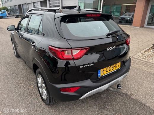 Kia Stonic 1.0 T 120PK MHEV DynamicLine Automaat , Hoge instap , Velgen , Navigatie & Apple carplay & Androi... ActivLease financial lease