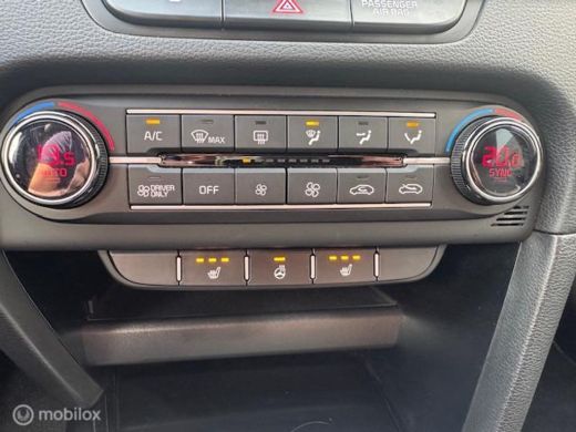 Kia XCeed 1.6 PHEV Dynamicline Automaat 60 km volledig elektrisch , hierna Hybride aandrijving , zeer gunst... ActivLease financial lease