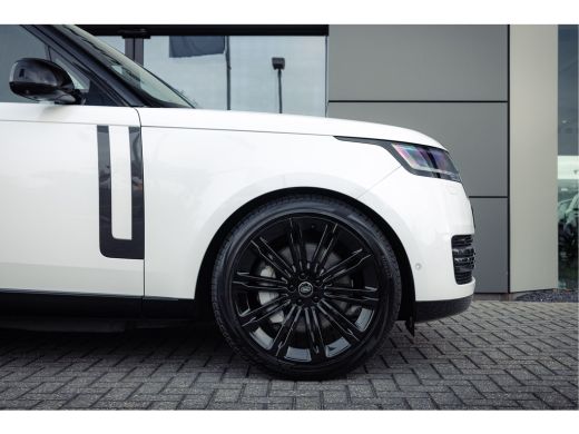 Land Rover Range Rover P460e HSE | 23 Inch Gloss Black | Shadow Pack | El.trekhaak | Pano | Head-up | Softclos ActivLease financial lease