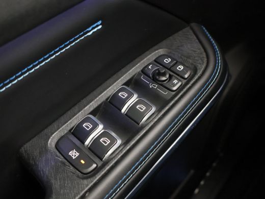 Lynk & Co 01 1.5 261 PK HYBRID AUT. + TREKHAAK 1800 KG | PREMIUM AUDIO | OPEN DAK | ADAPTIVE CRUISE | 20 INCH LMV ActivLease financial lease