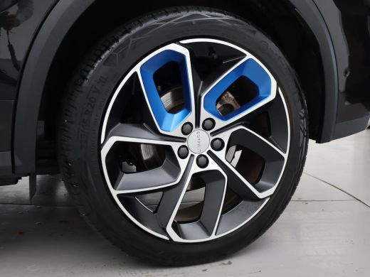 Lynk & Co 01 1.5 261 PK HYBRID AUT. + TREKHAAK 1800 KG | PREMIUM AUDIO | OPEN DAK | ADAPTIVE CRUISE | 20 INCH LMV ActivLease financial lease