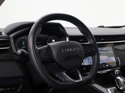 Lynk & Co 01 1.5 261 PK HYBRID AUT. + TREKHAAK 1800 KG | PREMIUM AUDIO | OPEN DAK | ADAPTIVE CRUISE | 20 INCH LMV ActivLease financial lease