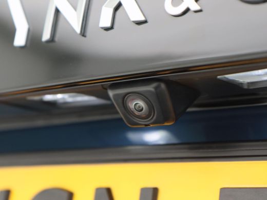 Lynk & Co 01 1.5 262 Pk Automaat | Zwarte Hemel | Full LED | Carplay | Panoramadak | Navigatiesysteem | Infini... ActivLease financial lease