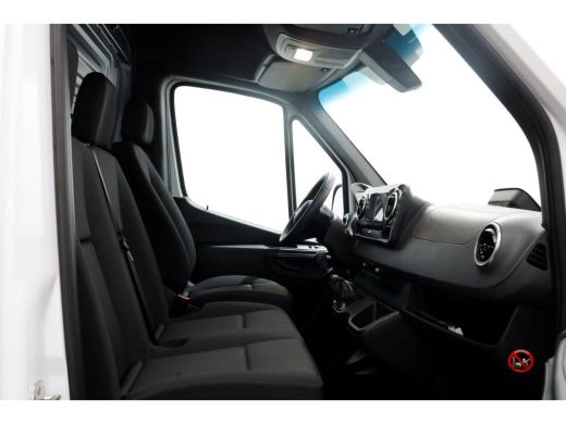 Mercedes-Benz Sprinter 311 CDI 115pk RWD L2H2 Airco/Navi/Camera 07-2024 ActivLease financial lease