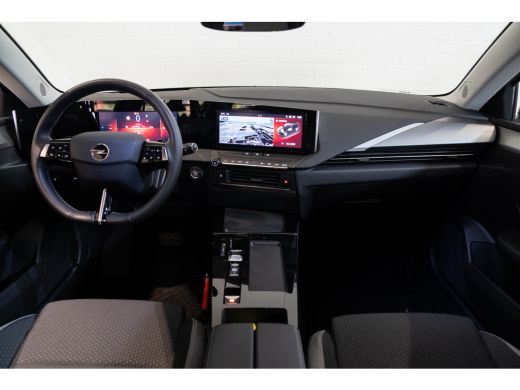Opel Astra 1.6 Turbo Plug-In Hybrid 180PK | Adaptive Cruise C. | Groot Navi | Parkeersensoren | Climate Cont... ActivLease financial lease