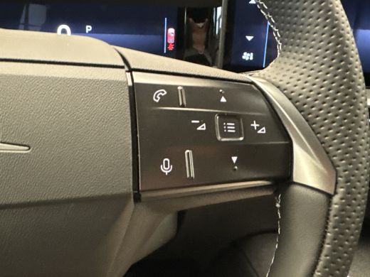 Opel Grandland 1.2 Turbo Hybrid eDCT6 GS | Actief noodremsysteem - radar & cameragestuurd | Derde hoofdsteun ach... ActivLease financial lease