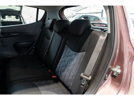 Opel KARL 1.0 ecoFLEX 120 Jaar Edition | Parkeersensoren | Lichtmetalen velgen | Bluetooth | USB | Cruise C... ActivLease financial lease