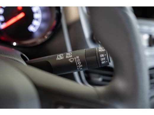 Opel KARL 1.0 ecoFLEX 120 Jaar Edition | Parkeersensoren | Lichtmetalen velgen | Bluetooth | USB | Cruise C... ActivLease financial lease