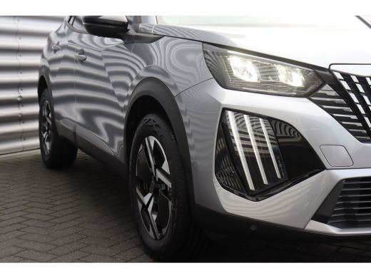 Peugeot 2008 1.2 HYBRID 136PK ALLURE AUTOMAAT / NAVI / LEDER / CLIMA / LED / PDC / 17" LMV / KEYLESS  / 360° C... ActivLease financial lease