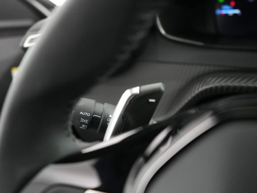 Peugeot 2008 1.2 PureTech 130 Allure | Achteruitrijcamera | Airco (automatisch) | Apple Carplay/Android Auto ActivLease financial lease