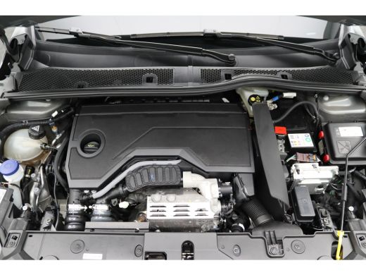 Peugeot 208 Hybrid 100 e-DCS6 Allure | Achterbank in delen neerklapbaar | Achteruitrijcamera | Anti Blokkeer ... ActivLease financial lease