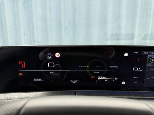 Peugeot 3008 1.2 Hybrid 136 GT Donkergrijze GT | Camera 360 graden | NAVI Fullscreen | Airco AUTO | Apple Carp... ActivLease financial lease