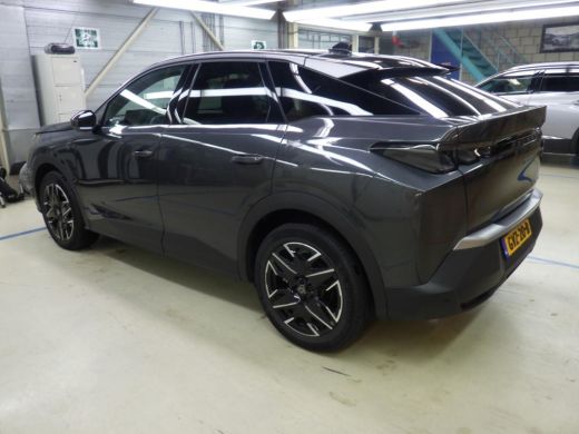 Peugeot 3008 1.2 Hybrid 136 GT Leder | Pano | Stoelverwarming en Ventilatie | Navigatie | Adaptive Cruise | | ... ActivLease financial lease